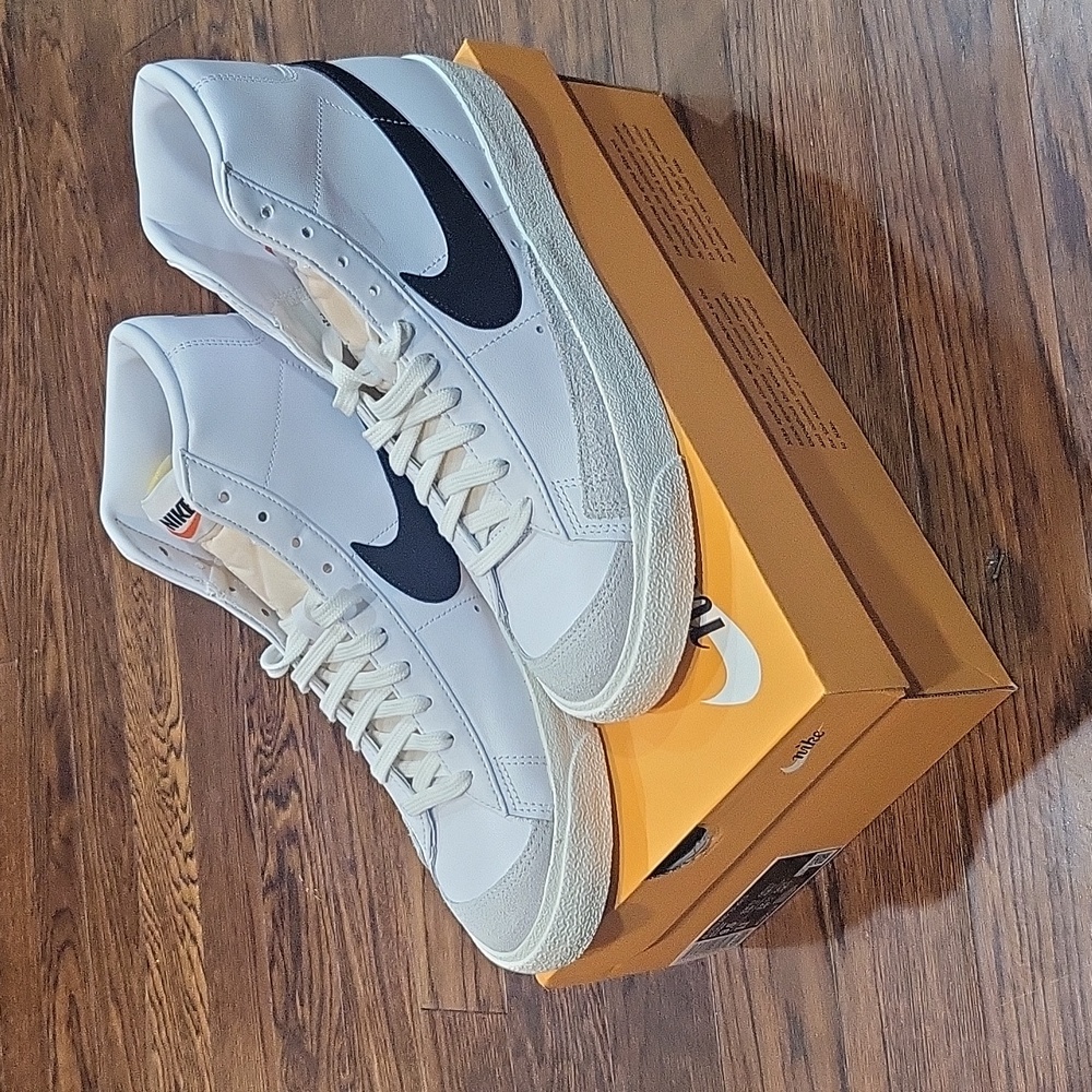 Nike Blazer Mids